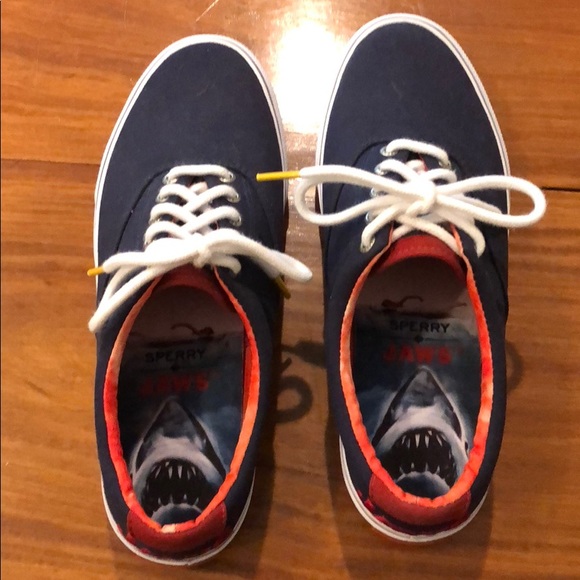 jaws sperrys men's
